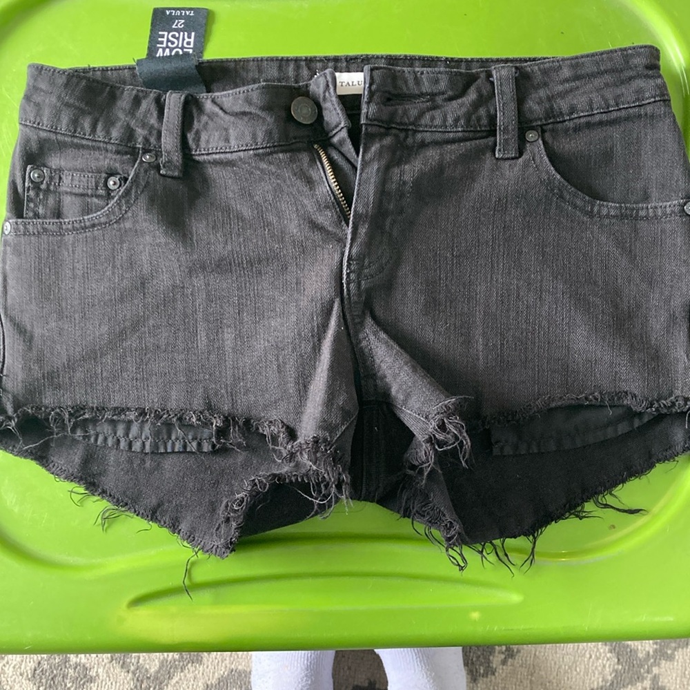 Black Denim Frayed Hem Shorts